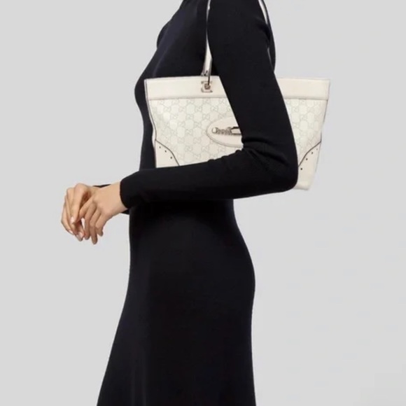 Gucci White Guccissima Leather Medium Punch Tote - Picture 3 of 16